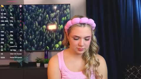 diannedibartolo online show from October 7, 8:06 pm