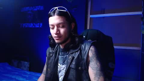 DICAPRIO online show from February 2, 7:18 am