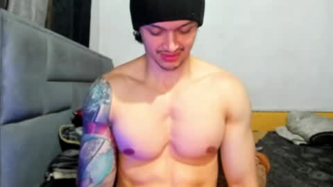 Snapshot of dick_demon_1 chatting on April 7, 1:06 am jhon online show from April 7, 1:06 am