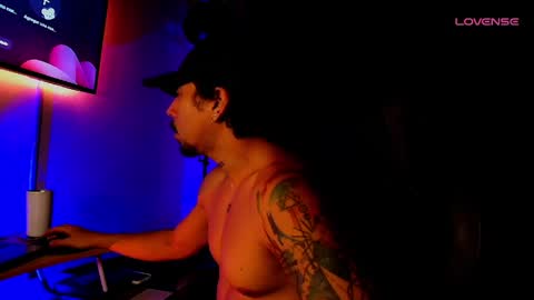 Damin online show from May 12, 6:27 pm