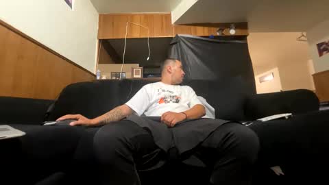 dickemdown93est online show from October 8, 4:43 am