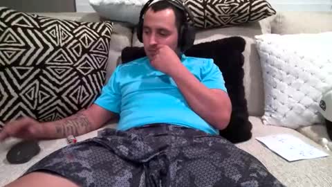 Snapshot of dickemdown93est chatting on February 14, 10:56 am dickemdown93est online show from February 14, 10:56 am