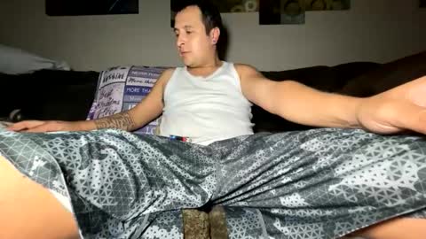 Snapshot of dickemdown93est chatting on March 4, 7:36 am dickemdown93est online show from March 4, 7:36 am