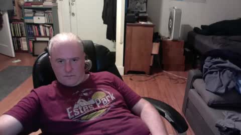 Snapshot of dickflasher5 chatting on February 26, 4:25 am Richard Fleischer online show from February 26, 4:25 am