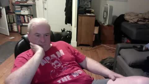 Snapshot of dickflasher5 chatting on March 6, 3:57 am Richard Fleischer online show from March 6, 3:57 am