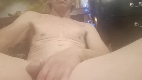 dickielee306251 online show from January 15, 2:38 am