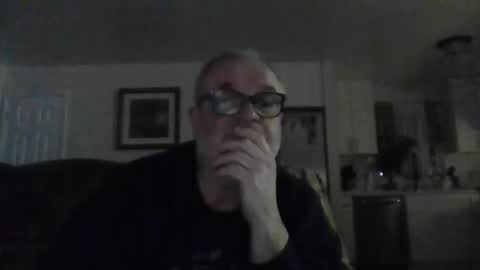 Snapshot of dickjr26 chatting on January 15, 2:38 am dickjr26 online show from January 15, 2:38 am