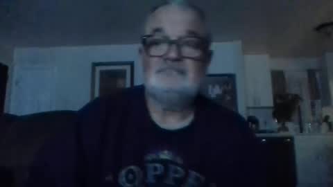 Snapshot of dickjr26 chatting on January 18, 10:39 pm dickjr26 online show from January 18, 10:39 pm