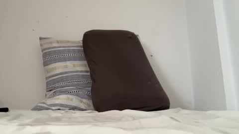 Snapshot of dickjulian chatting on February 22, 4:40 pm Im Julian all cum shot videos here online show from February 22, 4:40 pm