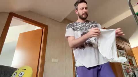 Snapshot of dickjulian chatting on February 28, 12:20 pm Im Julian all cum shot videos here online show from February 28, 12:20 pm