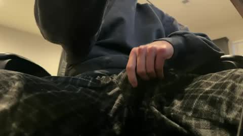Snapshot of dickking690 chatting on June 22, 3:47 am dickking690 online show from June 22, 3:47 am