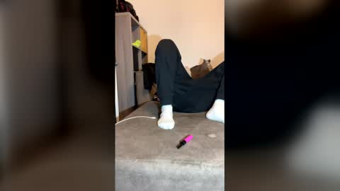 Snapshot of dickparceldick chatting on March 13, 1:12 am dickparceldick online show from March 13, 1:12 am