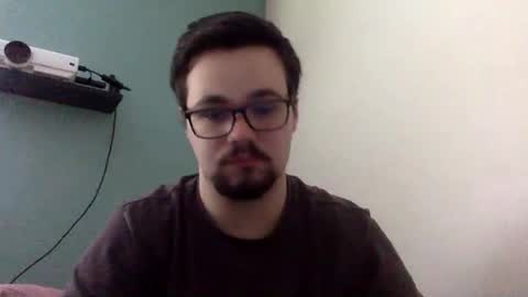 Snapshot of dickswill chatting on April 8, 7:58 pm dickswill online show from April 8, 7:58 pm