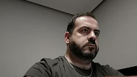 DANI online show from November 18, 7:29 pm