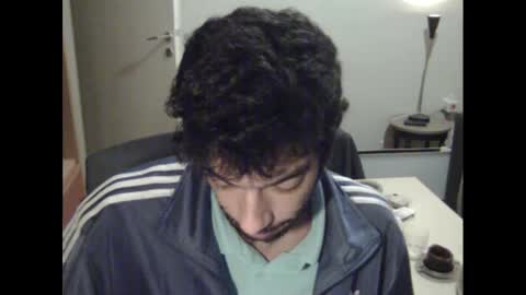 Snapshot of dickus_biggus chatting on December 28, 2:33 am dickus_biggus online show from December 28, 2:33 am