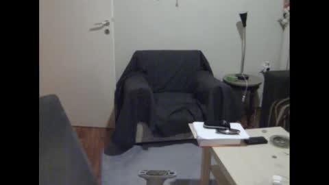 Snapshot of dickus_biggus chatting on March 12, 9:24 pm dickus_biggus online show from March 12, 9:24 pm