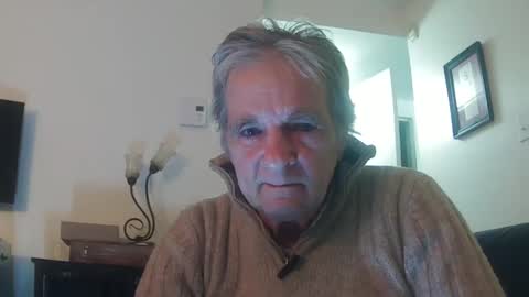 Snapshot of dickwinner0000 chatting on December 26, 12:03 am Dickwinner0000 online show from December 26, 12:03 am