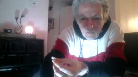 Snapshot of dickwinner0000 chatting on January 1, 3:23 am Dickwinner0000 online show from January 1, 3:23 am
