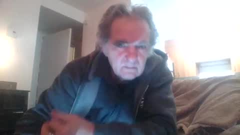 Snapshot of dickwinner0000 chatting on January 18, 4:04 am Dickwinner0000 online show from January 18, 4:04 am