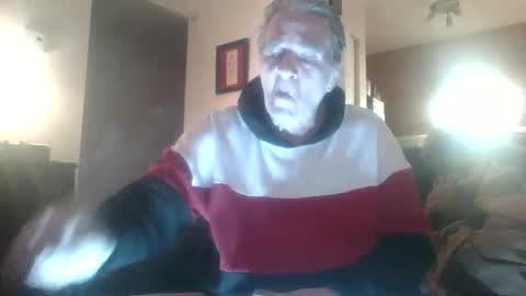 Snapshot of dickwinner0000 chatting on February 3, 5:40 am Dickwinner0000 online show from February 3, 5:40 am