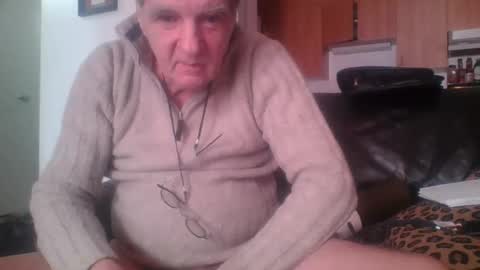 Snapshot of dickwinner0000 chatting on March 12, 7:49 pm Dickwinner0000 online show from March 12, 7:49 pm