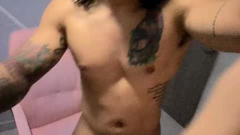 Snapshot of diego__cruz chatting on January 6, 9:18 pm Diego online show from January 6, 9:18 pm