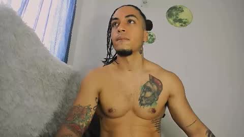 Snapshot of diego__cruz chatting on March 12, 12:11 pm Diego online show from March 12, 12:11 pm