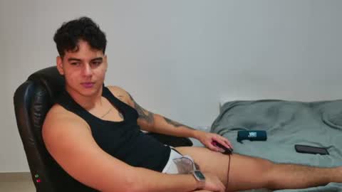 DIEGO CAZAS online show from July 10, 9:50 pm
