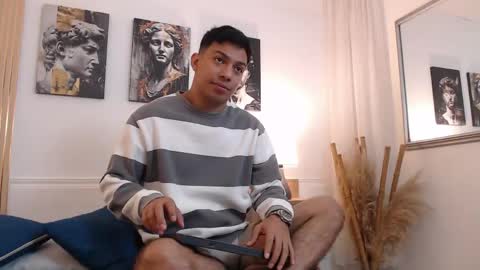 diego_salvatore online show from June 5, 3:18 pm