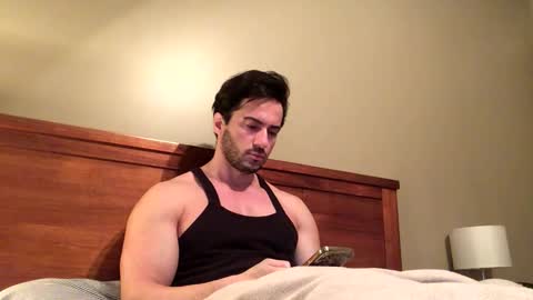 Snapshot of diegodavids chatting on February 23, 4:24 pm diegodavids online show from February 23, 4:24 pm