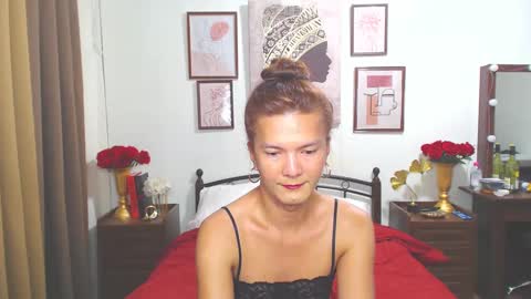 Dennesse online show from December 12, 9:08 am