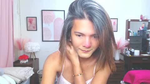 Dennesse online show from April 1, 1:41 pm