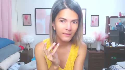 Dennesse online show from April 4, 10:13 am