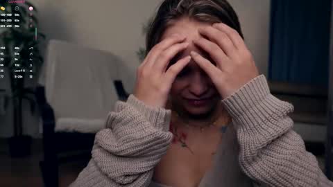 Elwyna online show from October 1, 6:25 pm