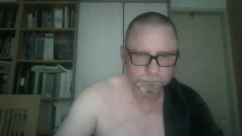 dierenfeld online show from April 21, 2:51 am