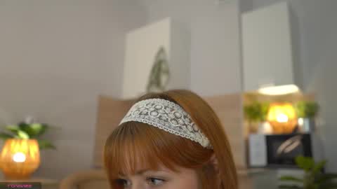 Snapshot of dietmountaindew_ chatting on September 21, 6:53 pm Sophie online show from September 21, 6:53 pm
