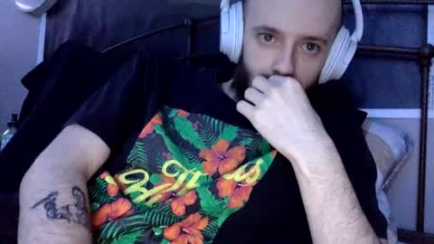 digbicknik online show from February 6, 7:02 am