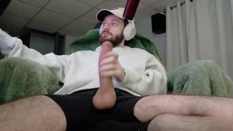 digbicknik online show from February 12, 1:00 am