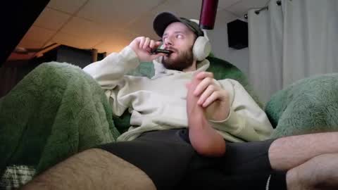 digbicknik online show from May 15, 1:23 am