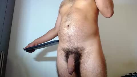 Snapshot of diiego_xxx chatting on December 11, 2:33 pm diiego_xxx online show from December 11, 2:33 pm