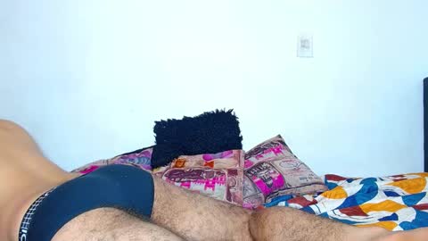 Snapshot of diiego_xxx chatting on December 14, 2:31 pm diiego_xxx online show from December 14, 2:31 pm