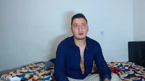 Snapshot of diiego_xxx chatting on December 30, 9:08 pm diiego_xxx online show from December 30, 9:08 pm