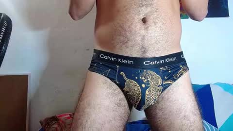 Snapshot of diiego_xxx chatting on January 10, 7:11 pm diiego_xxx online show from January 10, 7:11 pm