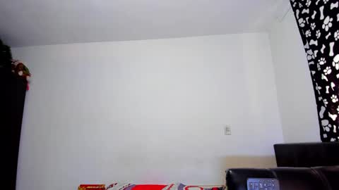 Snapshot of diiego_xxx chatting on September 13, 8:19 pm diiego_xxx online show from September 13, 8:19 pm