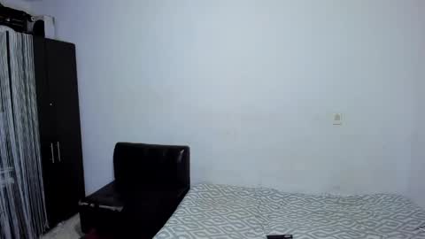 diiego_xxx online show from May 17, 1:36 am