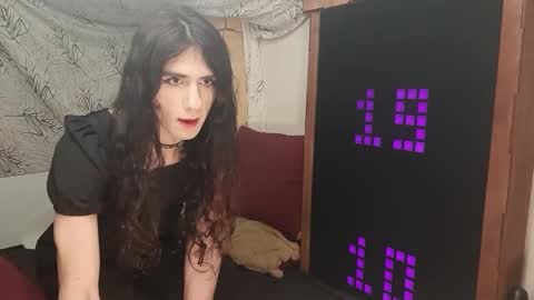 diivampy online show from December 1, 10:37 pm