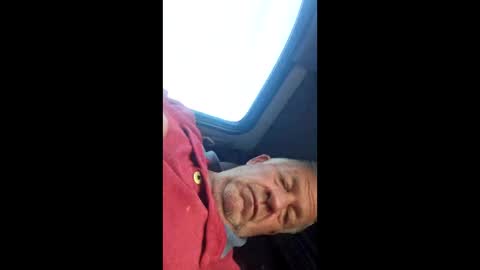 Snapshot of dijoho123 chatting on December 5, 1:31 pm dijoho123 online show from December 5, 1:31 pm