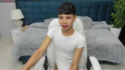 Snapshot of dilan_911 chatting on September 21, 6:09 pm DILAN online show from September 21, 6:09 pm