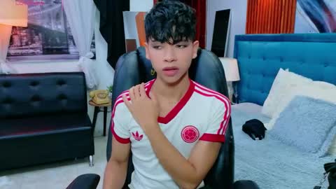 DILAN online show from June 6, 6:45 pm
