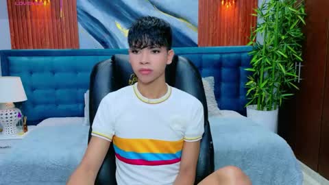  DILAN online show from June 7, 7:17 pm
